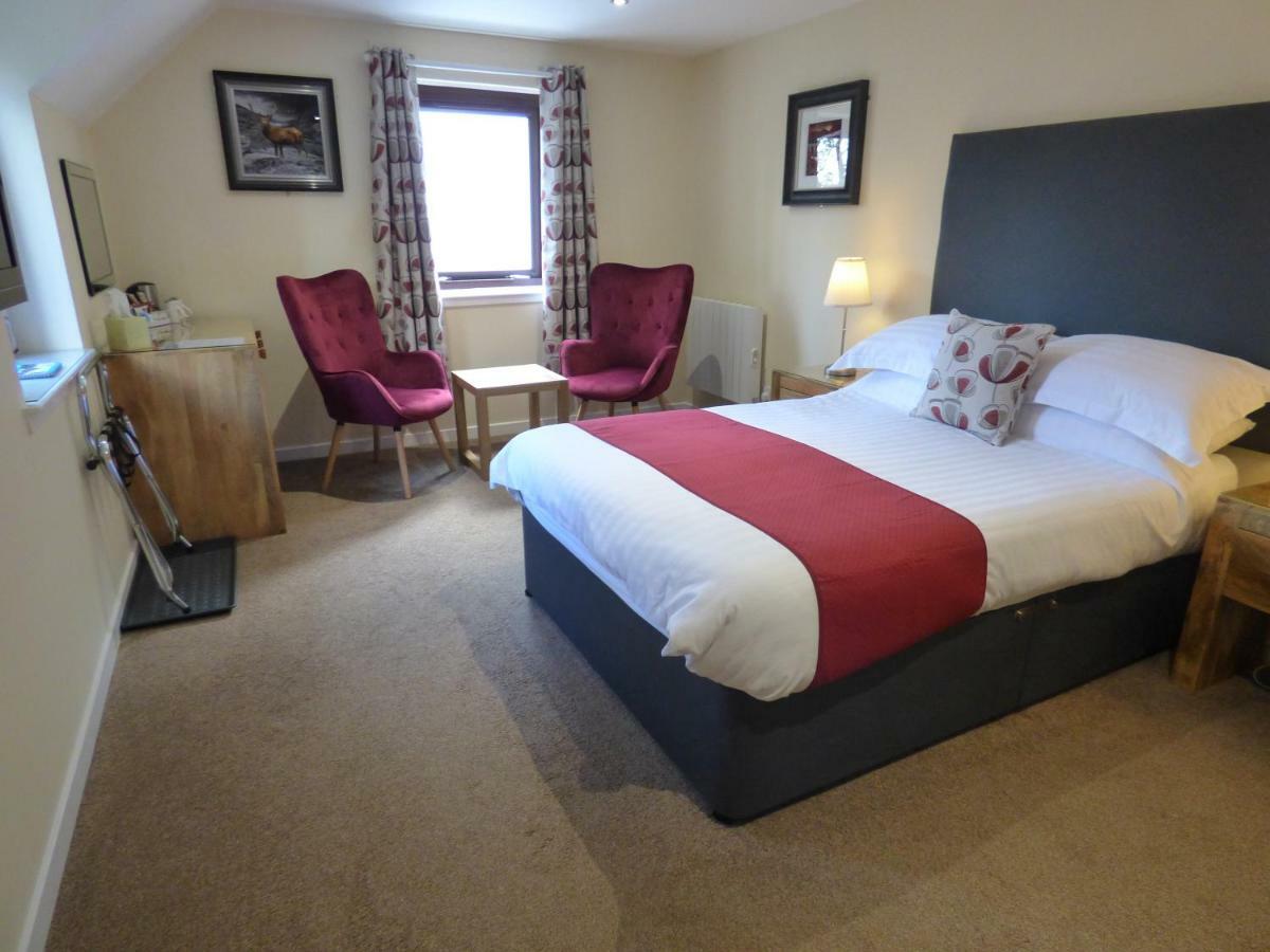 The Brevins Guest House Fort William Exterior photo